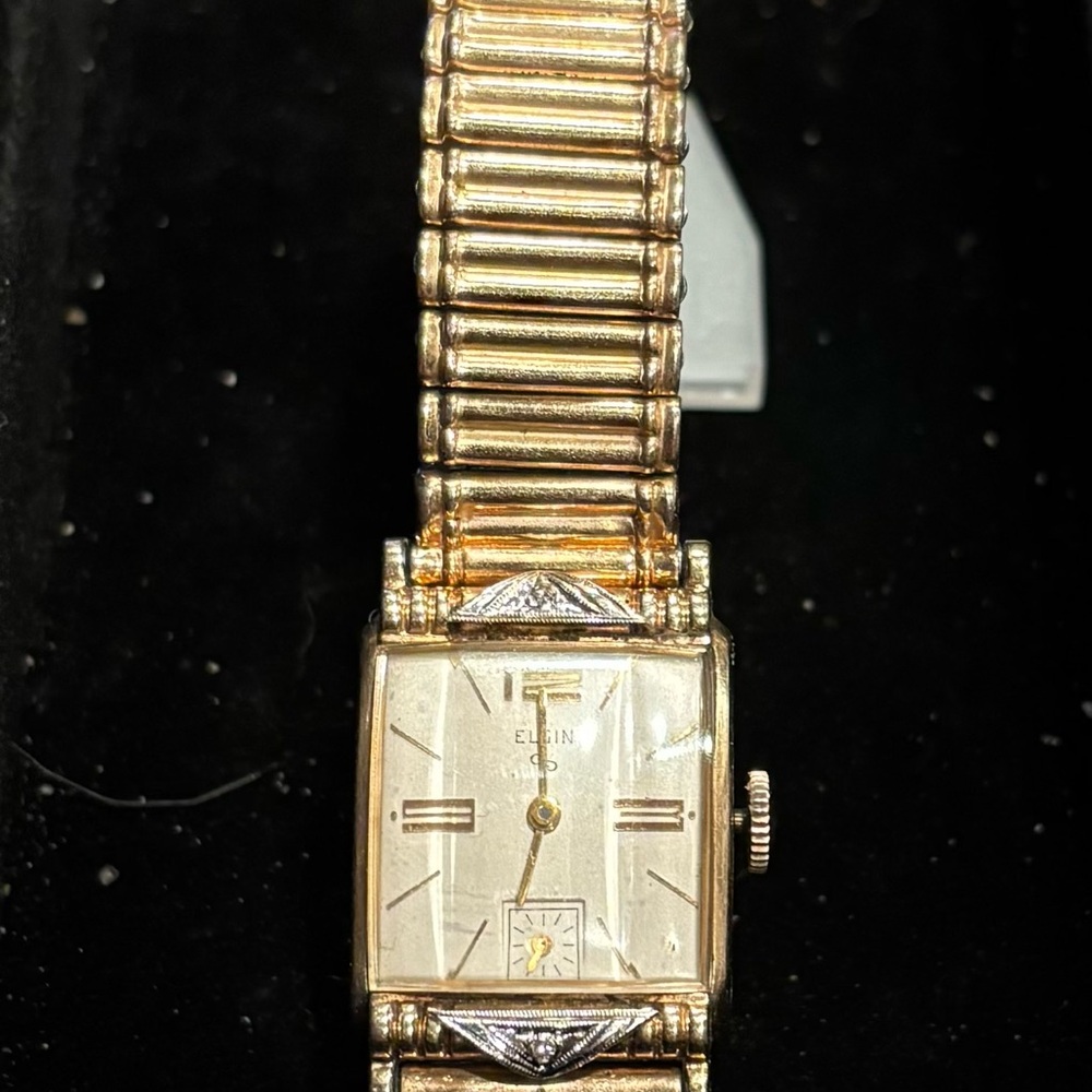 Elgin 673 DeLuxe 17 Jewel 647 Art Deco Rare